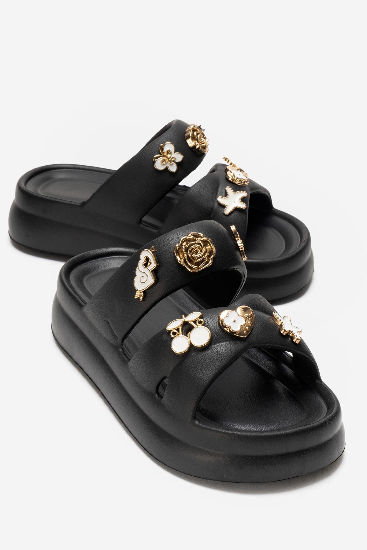 Kadın Çapraz Biyeli  Aksessuarlı Terlik; SİYAH