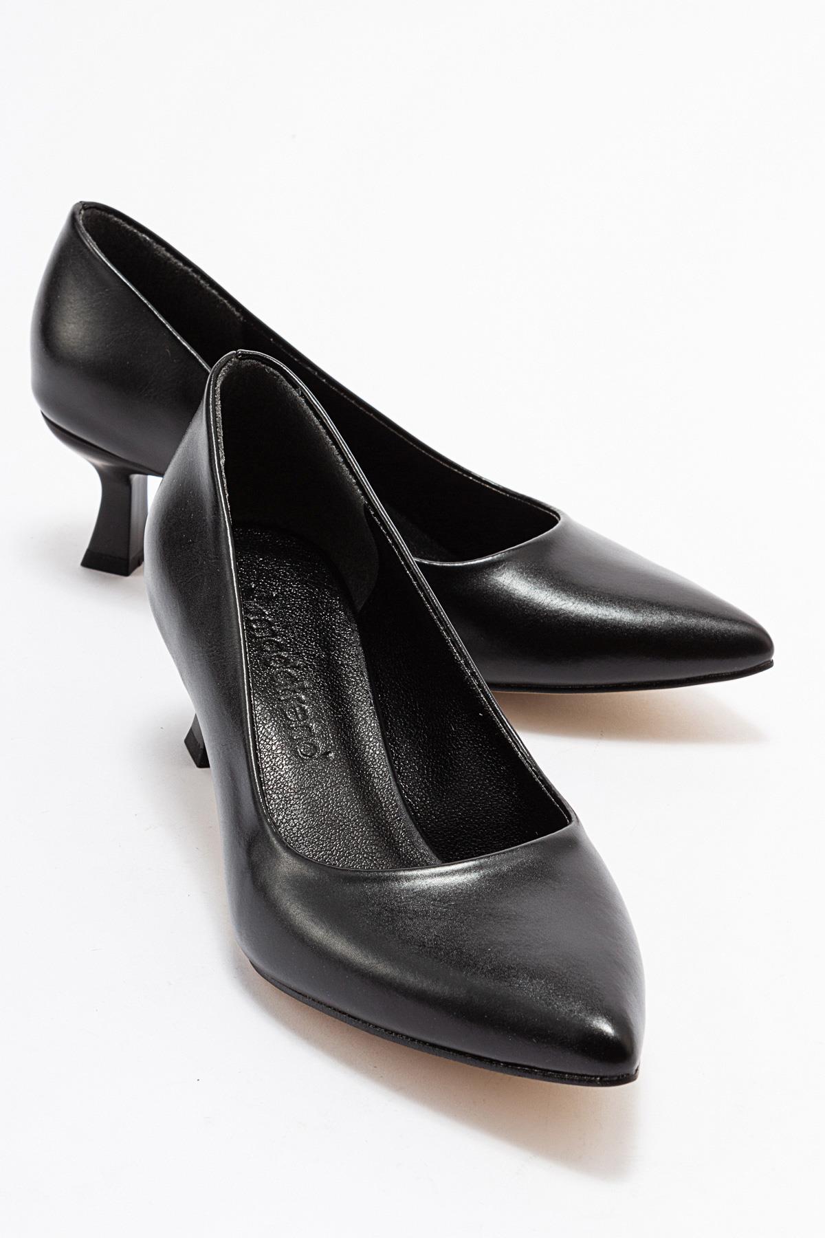 Kadın Stiletto Ayakkabı SİYAH CİLT