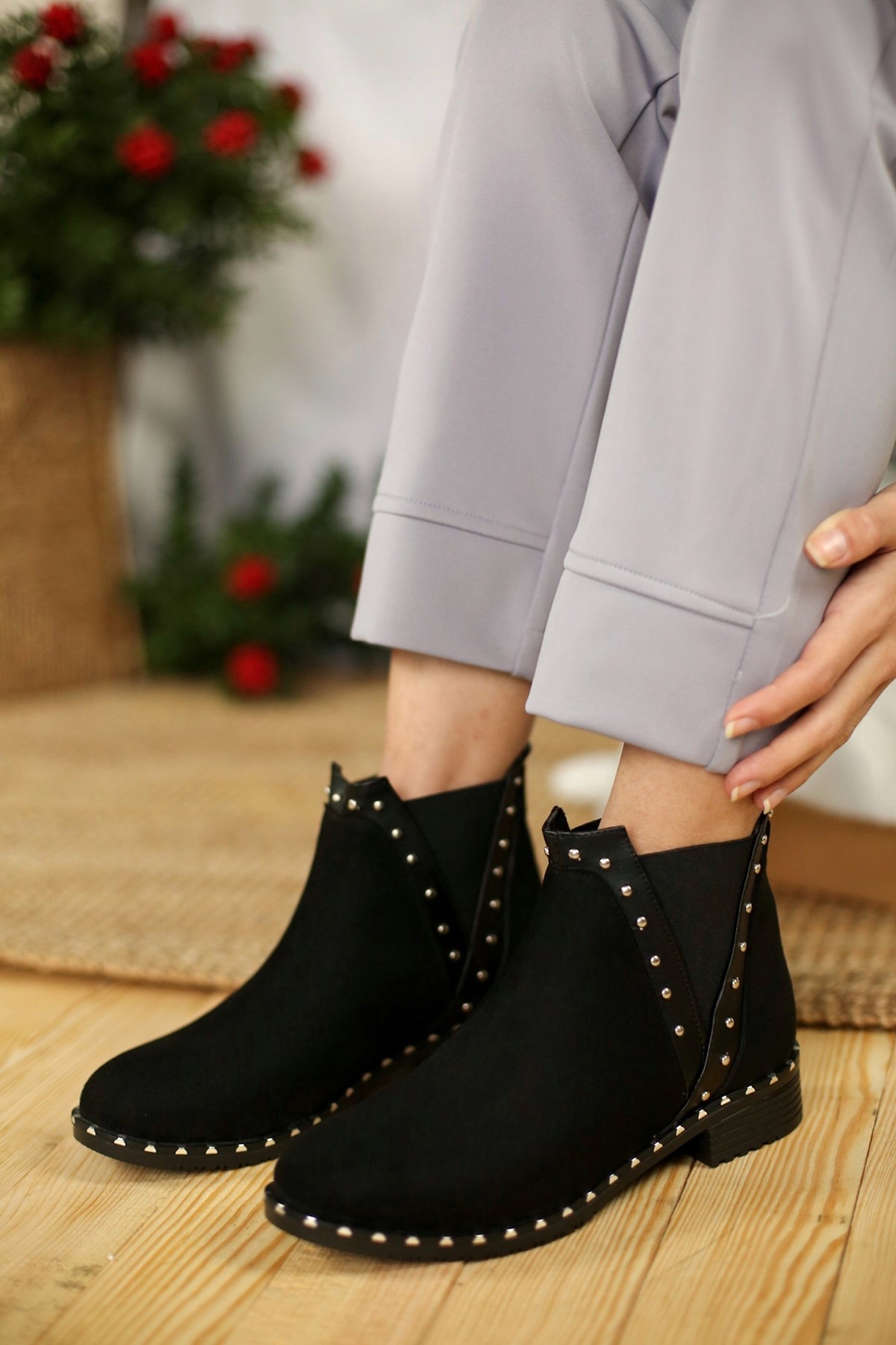 Bayan Bot - 4540 SİYAH SÜET