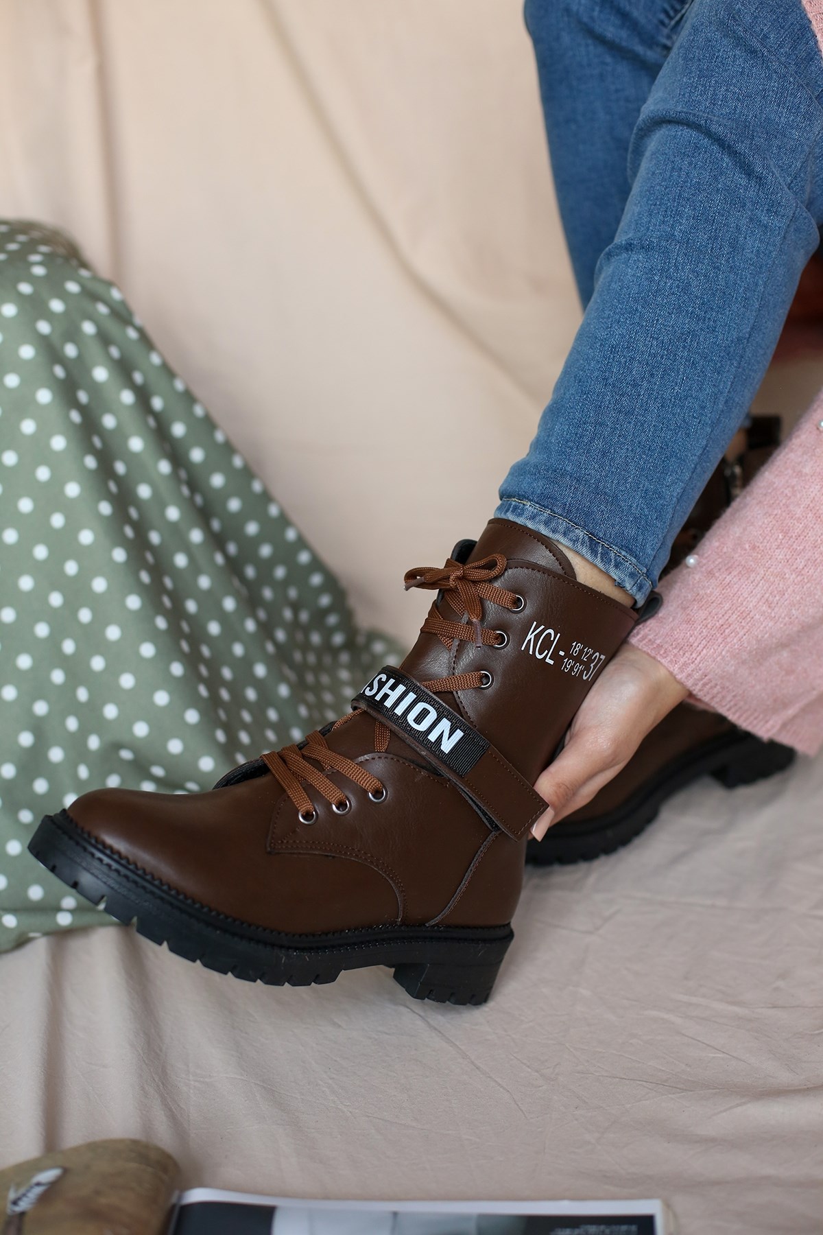 Bayan Bot - K1881 KAPİCİNO CİLT