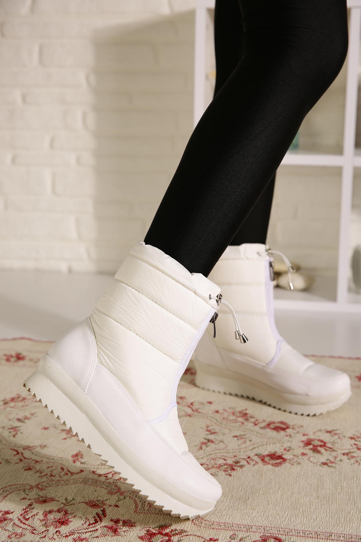 Bayan Kar Botu - C260 BEYAZ