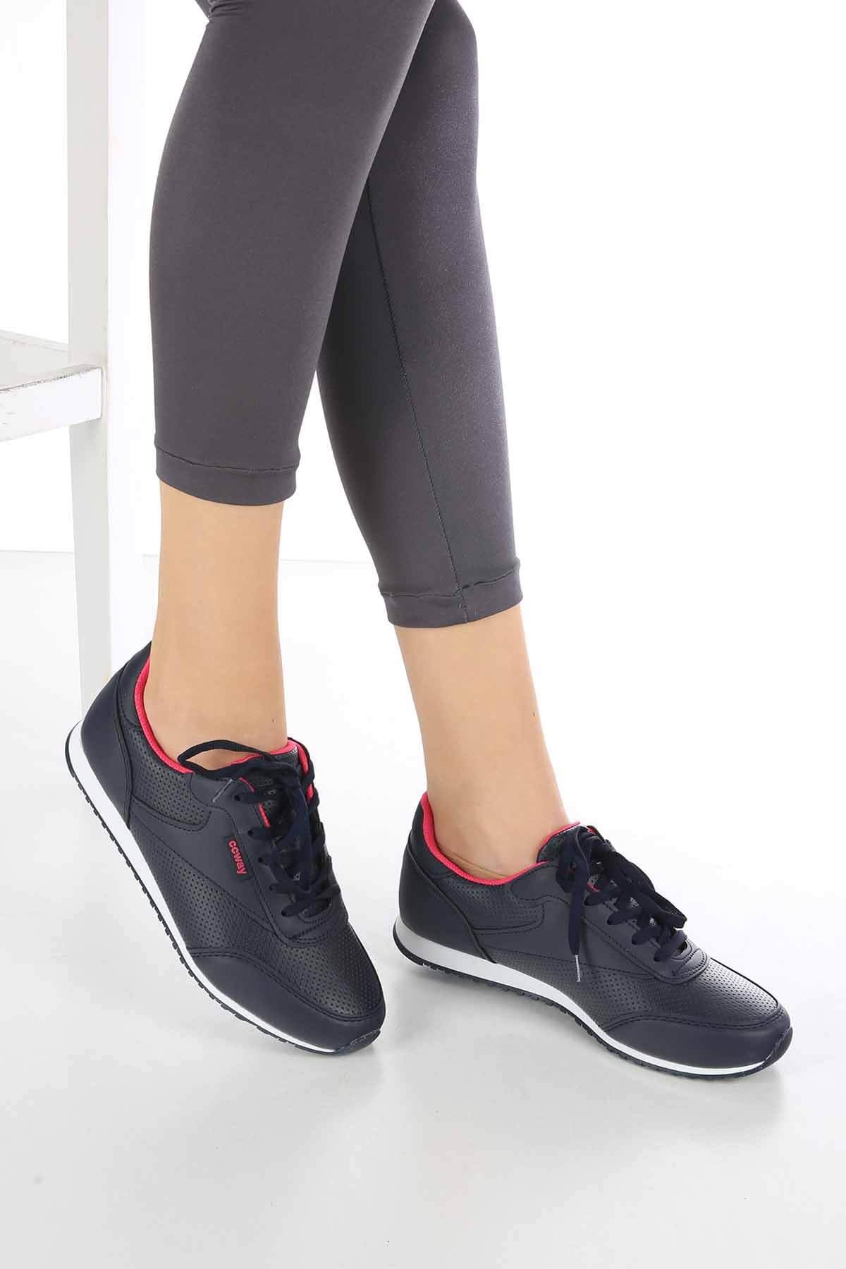 Bayan Spor Ayakkabı - 3038-111 LACİ FUJE
