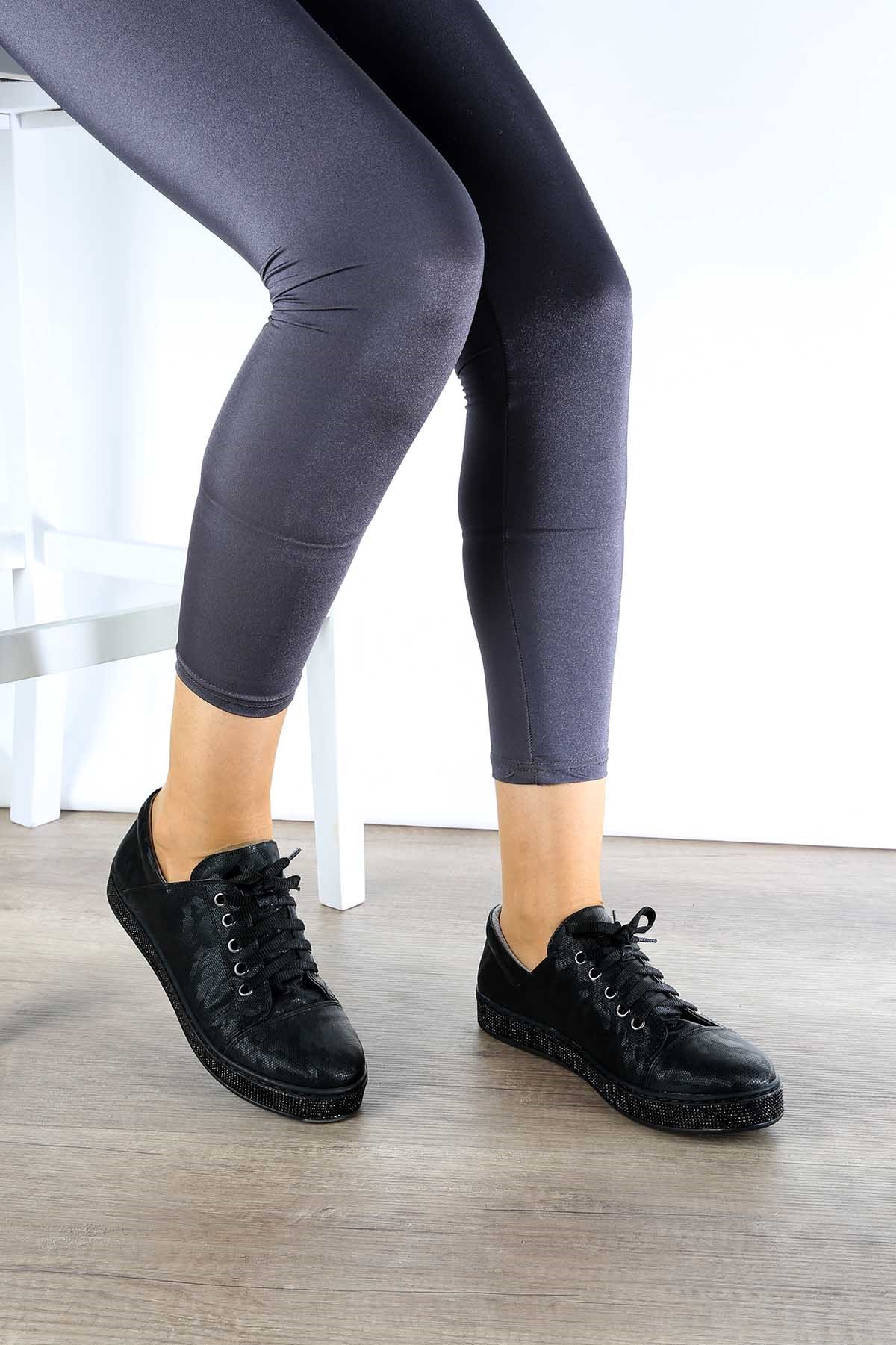 Bayan Spor Ayakkabı - 8575 SİYAH KAMUFLAJ