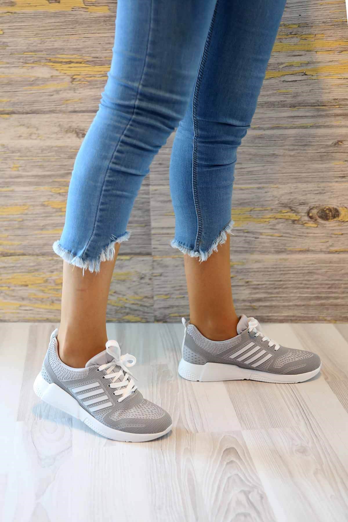 Bayan Spor Ayakkabı - R605 GRİ BEYAZ