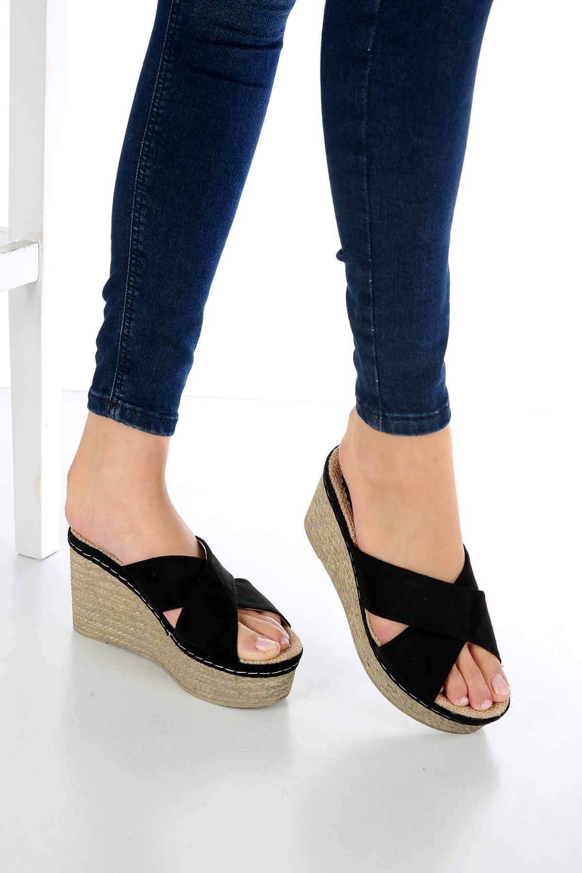 Bayan Terlik - 4480 SİYAH SÜET