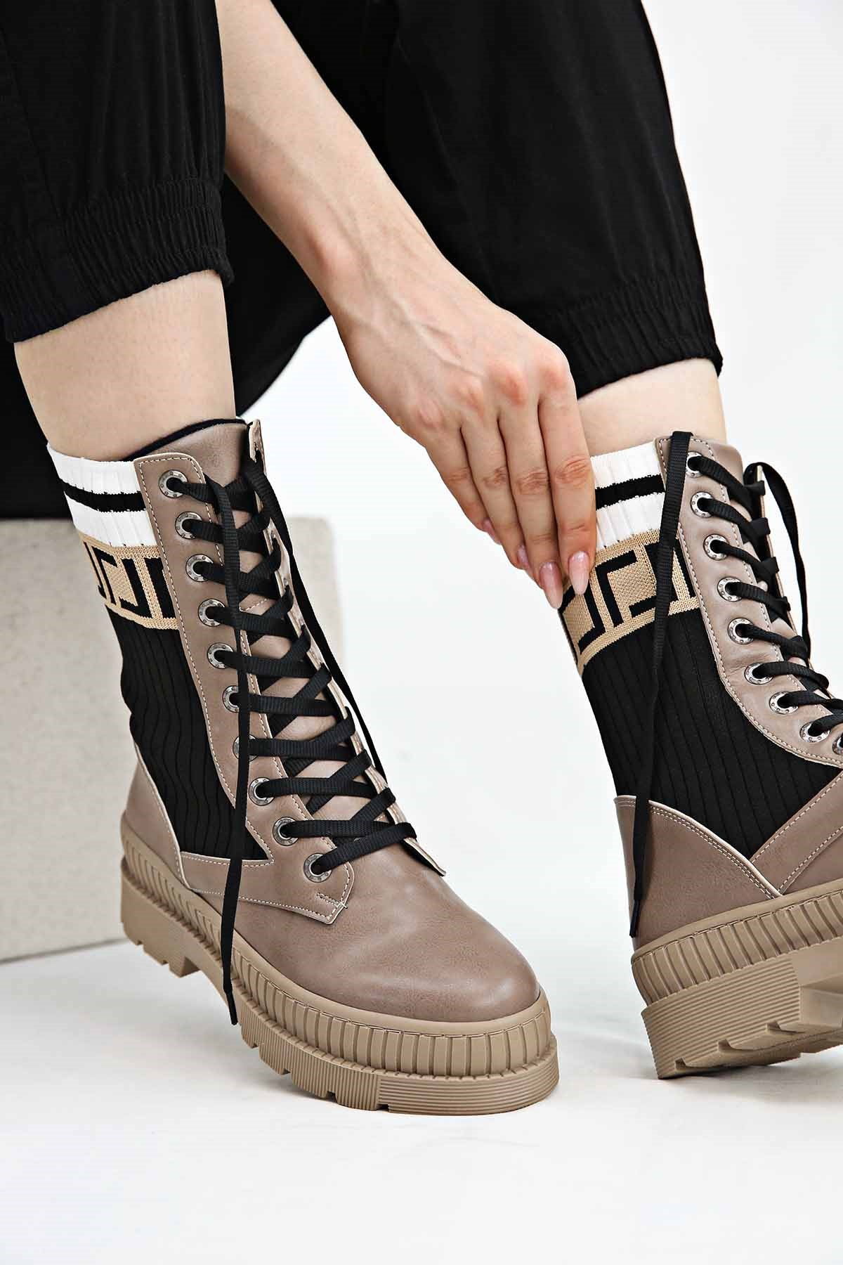 Kadın Bağcıklı Triko Bot VİZON