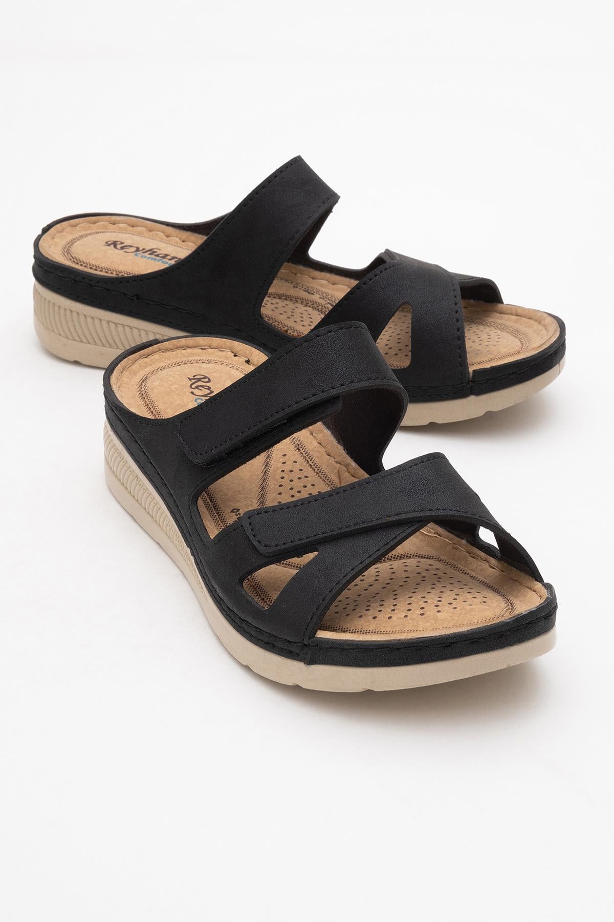 Kadın Tek Tokalı Terlik SİYAH