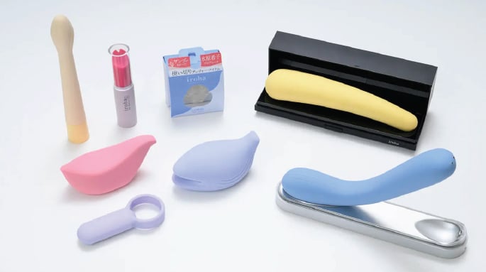 Strapon ve Anal Plug Rehberi: Seks Oyuncakları Dünyasına Giriş