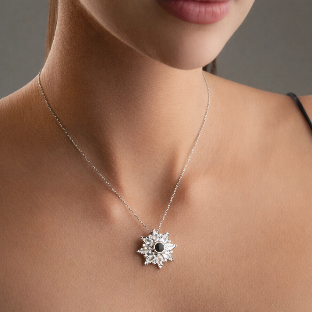 Hk Gümüş 100 Dilde Seni Seviyorum Lotus Kadın Kolye|Gümüş Takı Hediyelik Ürünler