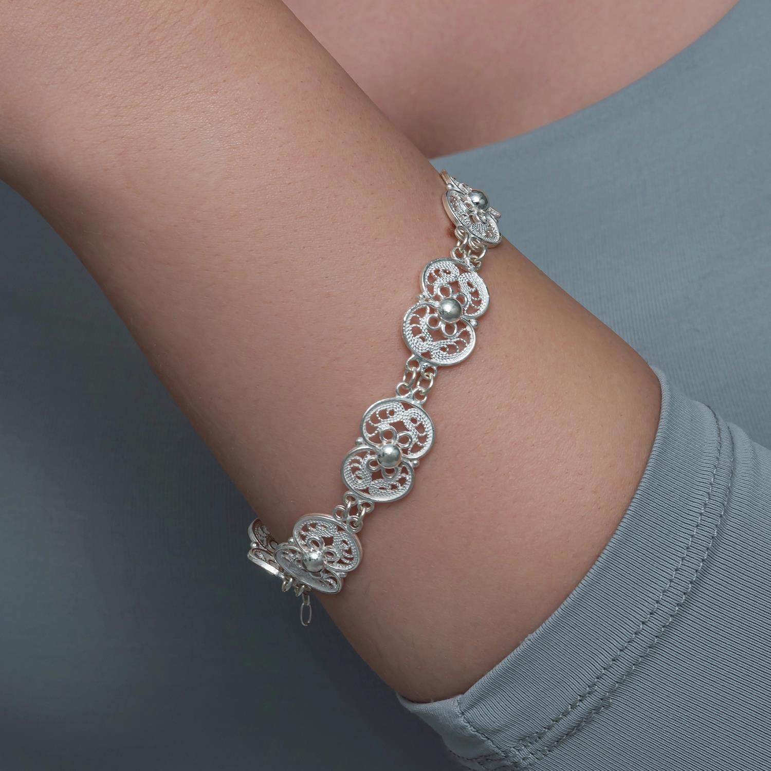 Hk Gümüş Kadın Bileklik Çiçek Motifli Telkari |Gümüş Takı Hediyelik Ürünler