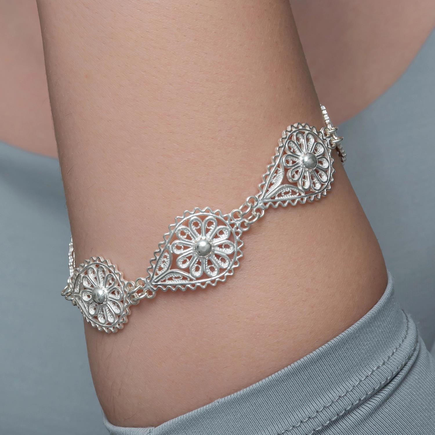 Hk Gümüş Kadın Bileklik Damla Papatya Telkari|Gümüş Takı Hediyelik Ürünler