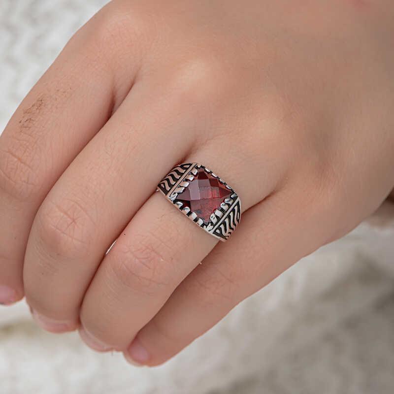 Hk Gümüş Çocuk Erkek Yüzük Kırmızı Zirkon Taşlı |Gümüş Takı Hediyelik Ürünler