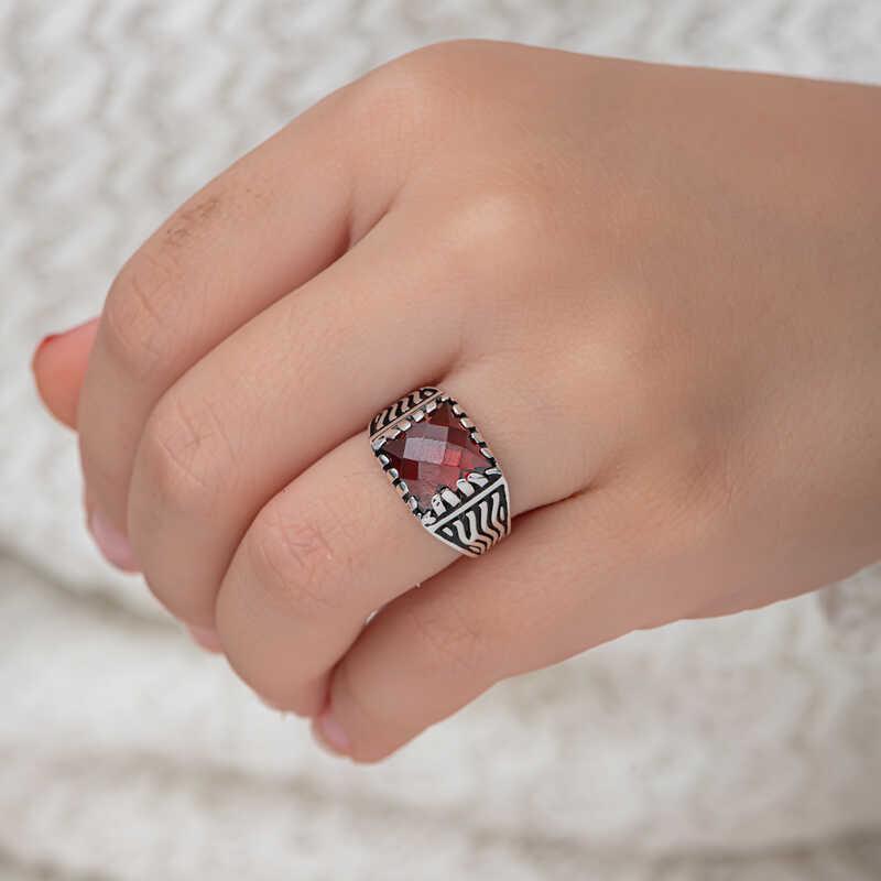 Hk Gümüş Çocuk Erkek Yüzük Kırmızı Zirkon Taşlı |Gümüş Takı Hediyelik Ürünler