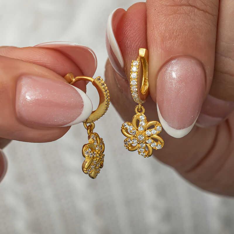 Hk ​Gümüş Kadın Küpe Sallantılı Gold Çiçek |Gümüş Takı Hediyelik Ürünler