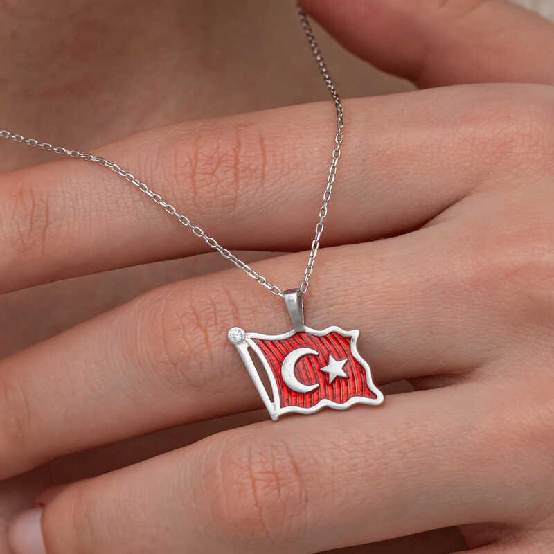 Hk Gümüş Kadın Kolye Türk Bayrağı |Gümüş Takı Hediyelik Ürünler