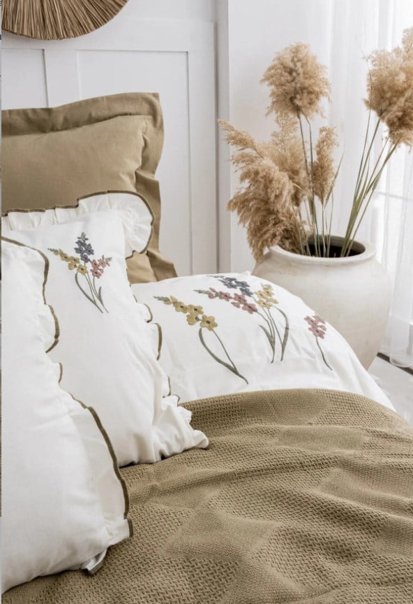 ND Home Collection Eveline Haki Nevresimli Pike Takımı, %100 Pamuk, Püsküllü Nevresimli Pike Seti, Nakışlı Pike Takımı