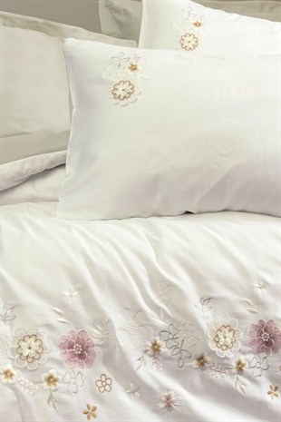 ND 3D Nakışlı Çift Kişilik Saten Nevresim Takımı Jenka Mint