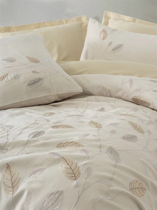 ND Brode Nakışlı Çift Kişilik Saten Nevresim Takımı Blade Bej