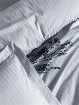 ND Stripe Elegant Gri Çift Kişilik Saten Nevresim Takımı