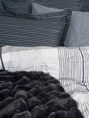 ND Trim Çift Kişilik Battaniyeli Nevresim Takımı Smooth Siyah