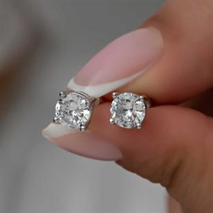 Hk ​Gümüş Kadın Küpe 7 mm Beyaz Zirkon Tek Taş |Gümüş Takı Hediyelik Ürünler