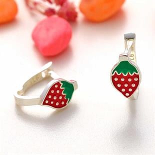 Hk Gümüş Çocuk Küpe Çilek |Gümüş Takı Hediyelik Ürünler