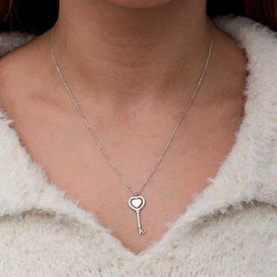 Hk Gümüş Kadın Kolye Kalpli Anahtar |Gümüş Takı Hediyelik Ürünler