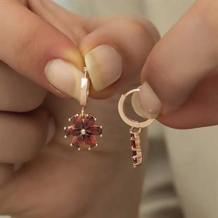 Hk Gümüş Kadın Küpe Kırmızı Çiçek |Gümüş Takı Hediyelik Ürünler