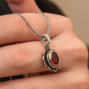 Hk Gümüş Kadın Kolye Kırmızı Taşlı Çiçek Model |Gümüş Takı Hediyelik Ürünler