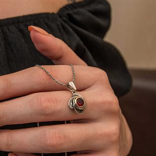 Hk Gümüş Kadın Kolye Kırmızı Taşlı Gül Model |Gümüş Takı Hediyelik Ürünler
