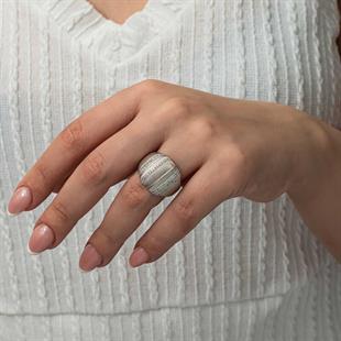 Gümüş Zirkon Taşlı Kadın Yüzük