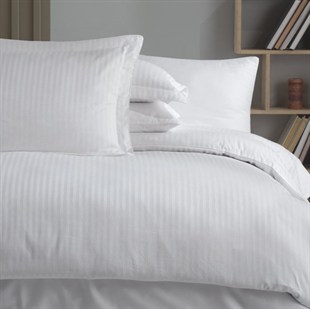 ND Çift Kişilik Çizgili Nevresim Takımı Beyaz