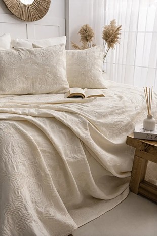 Şaheser Home Collection Yatak Örtüsü Çift Kişilik İtalo Krem