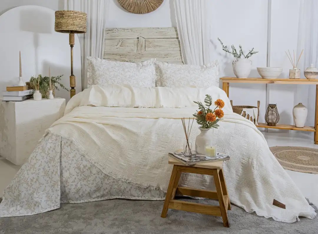 Şaheser Home Collection Müslin Yatak Örtüsü Çift Kişilik Pamela Krem