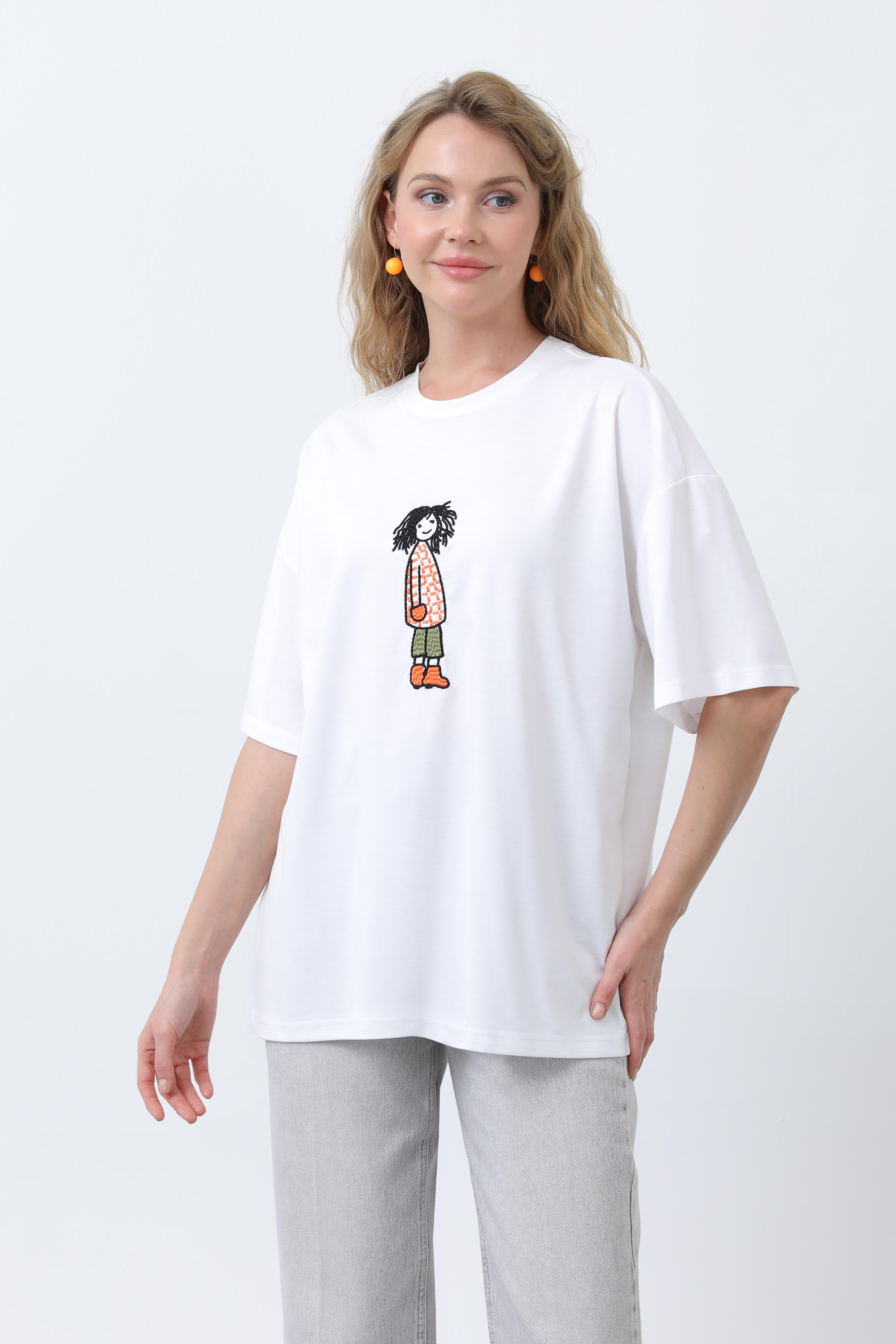 Figür Detaylı T-shirt 32355 - Ekru