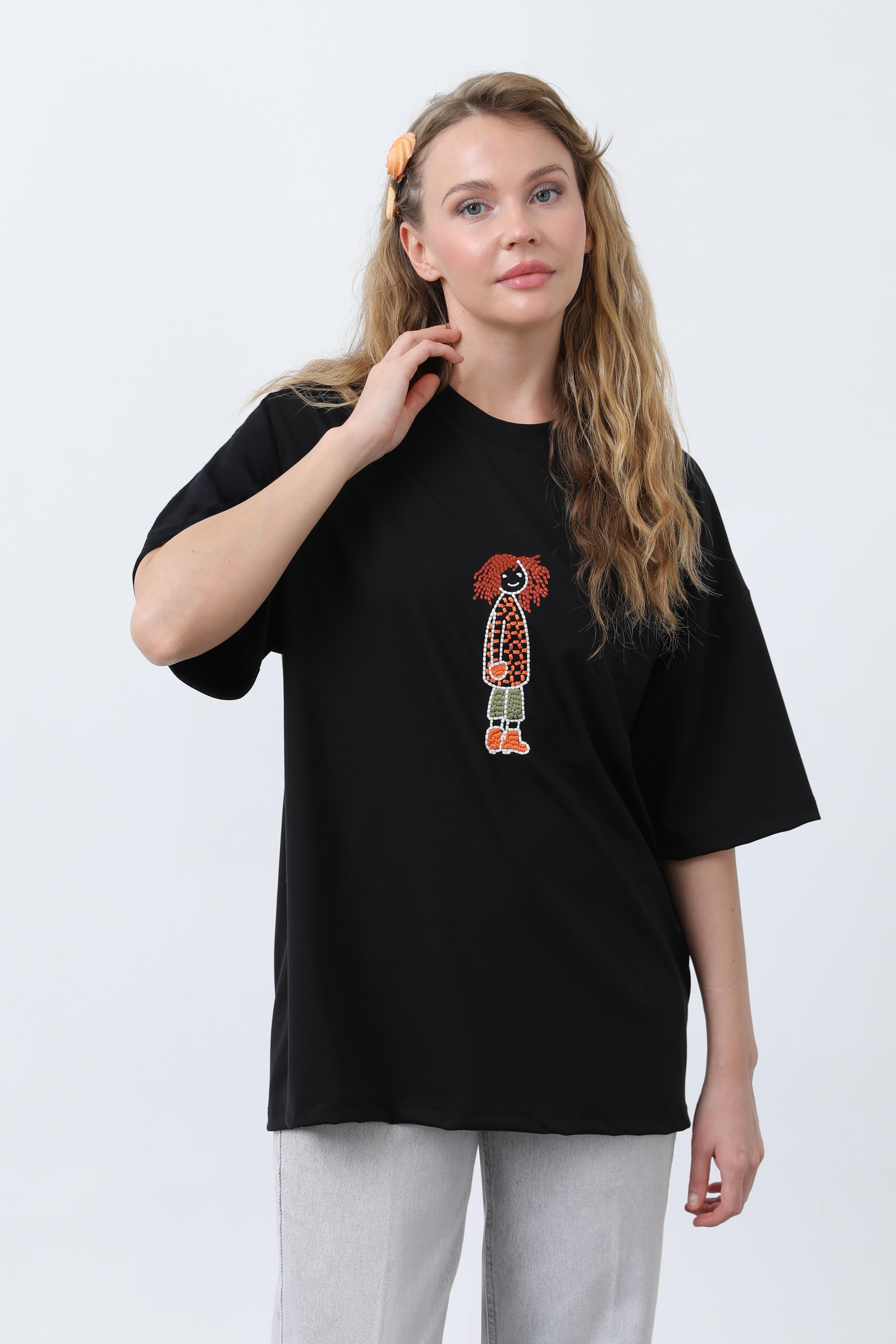 Figür Detaylı T-shirt 32355 - Siyah