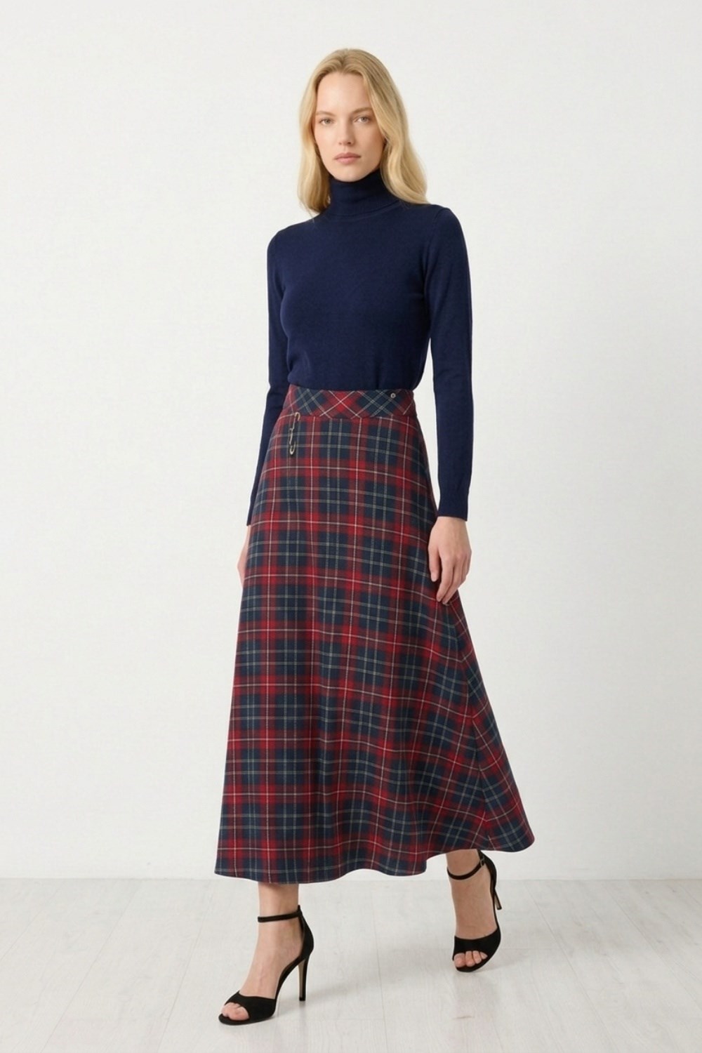 Armine Trend 26KT112 Ekose Detay Etek Bordo