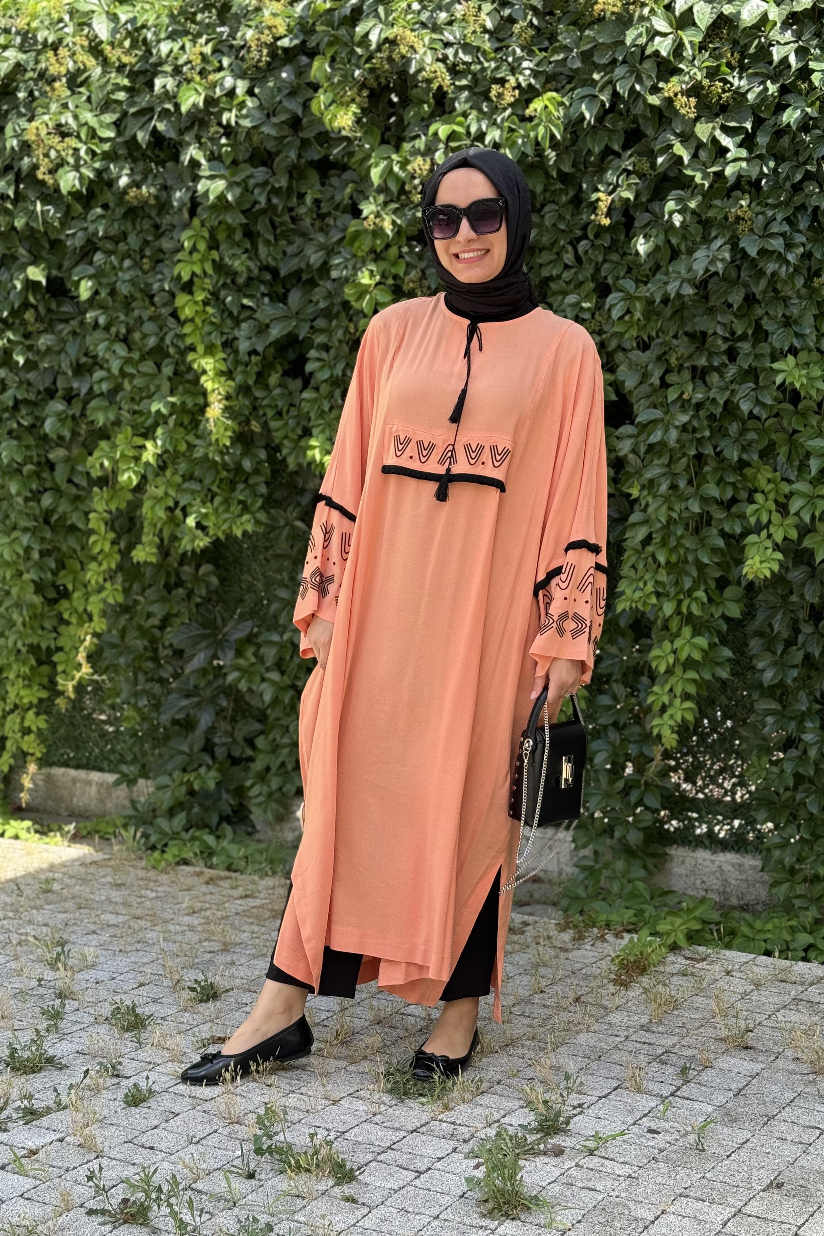 İKOLL Püskül Detaylı Nakışlı Panço 0030495 - Selenitie Püskül Detaylı Nakışlı Panço 0030495 - Selenitie - Bilen Giyim Hırka 