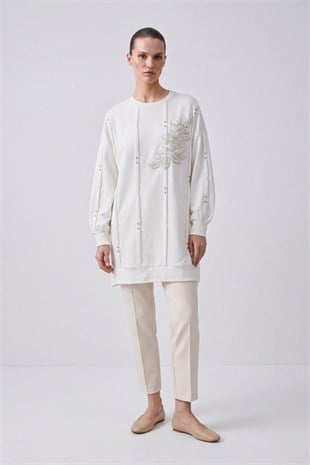 Bir Yanı İşlemeli Taşlı Tunik 10814 Ekru Tunik PUANE 