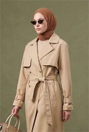 Armine Trend 26KT727 Parlak Düğme Detay Trenç Camel