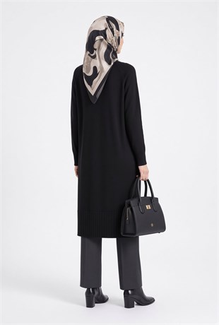 Armine Trend 26KAD405 Fermuar Detaylı Etek Ucu Bölmeli Tunik Siyah