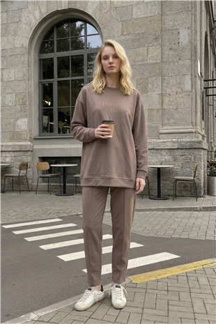 Konik Pantolonlu Burgas Takım 0038442 Vizon