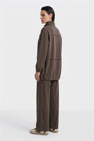 Bir Yanı Yıldız İşlemeli Pantolonlu Takım 1613 Browni