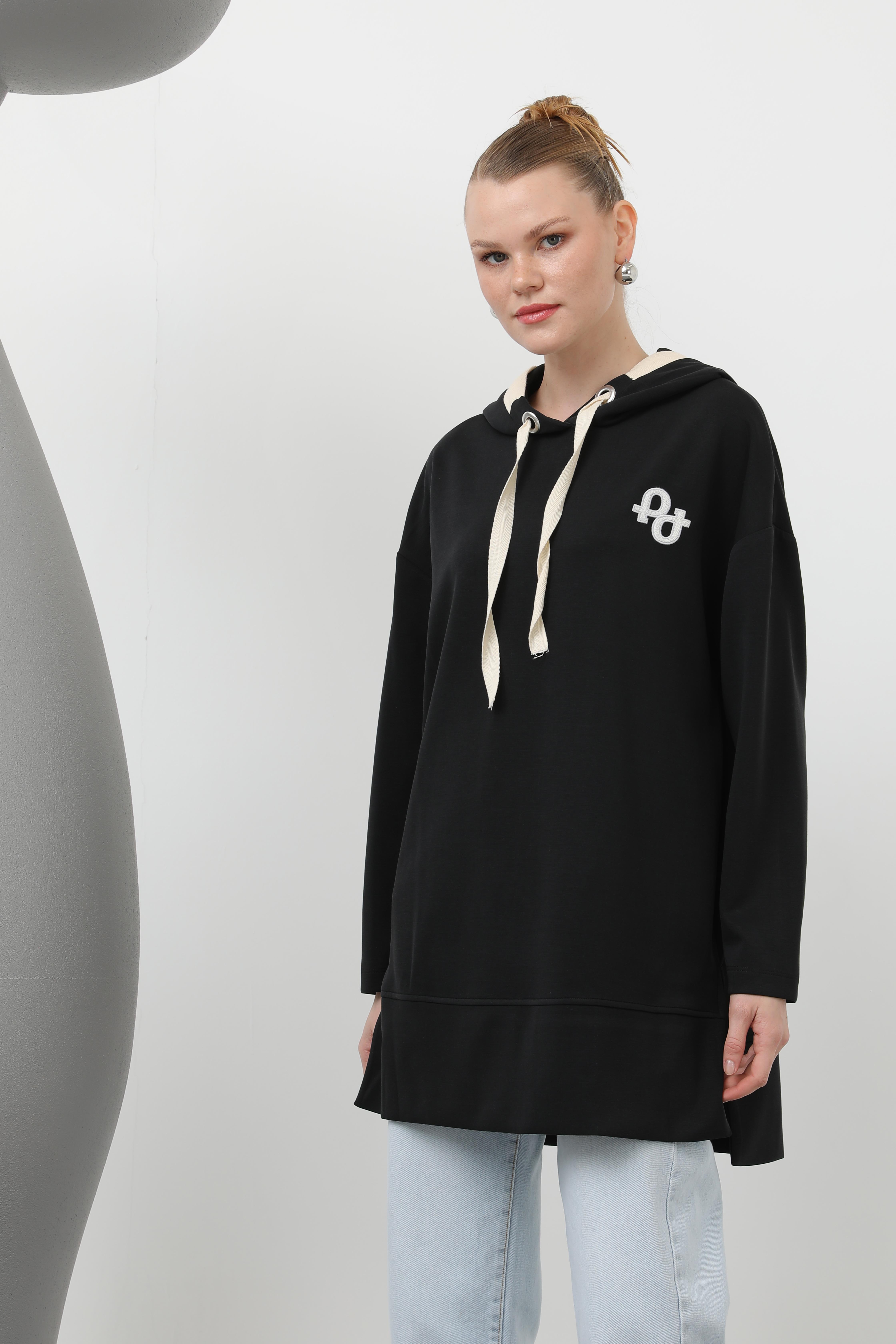 Kapişonlu P nakış İşlemeli Tunik 10615 - Siyah