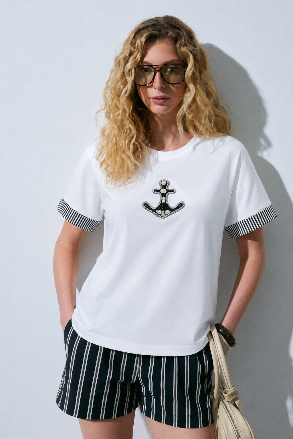 Çapa İşlemeli Tshirt 4017 - Siyah