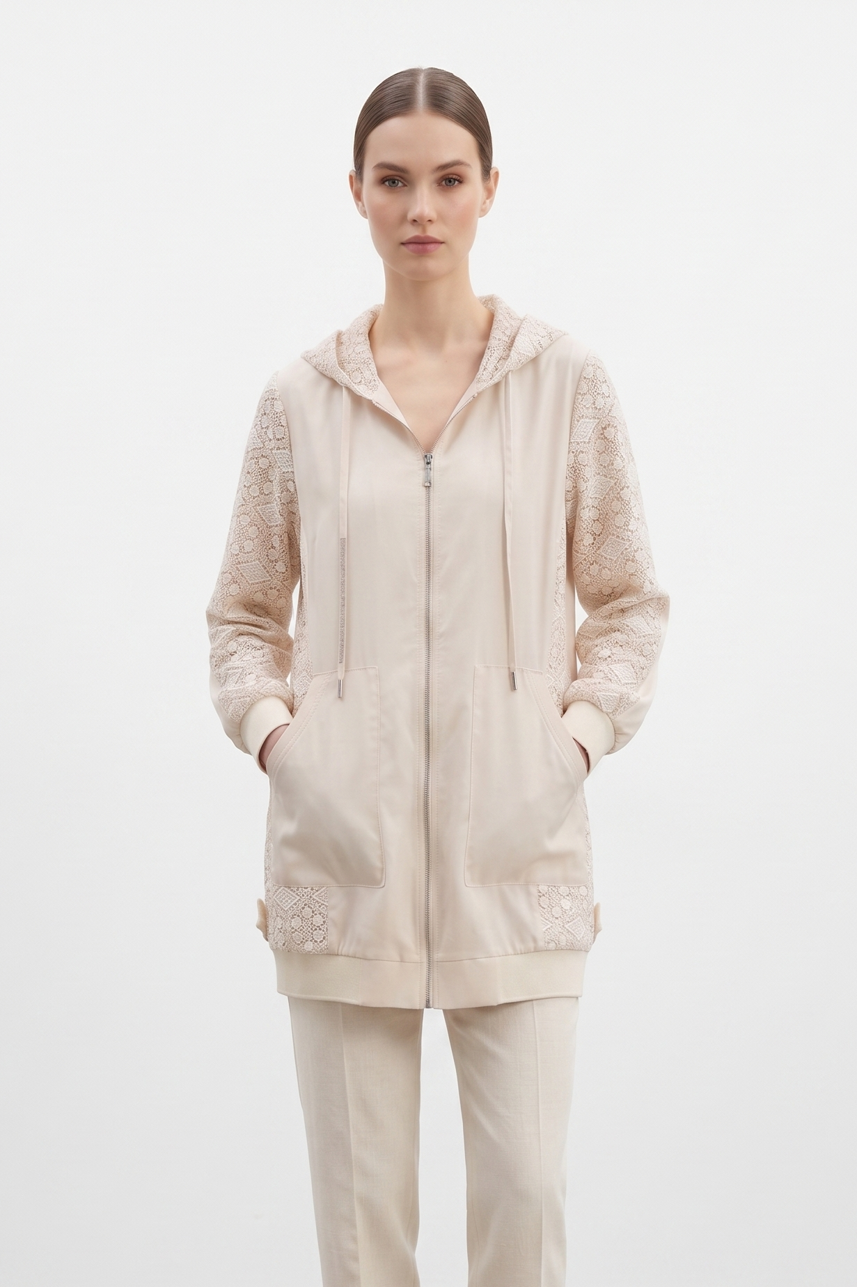 Fuat Gürşen 5633 Kol ve Yanları Boncuk İşlemeli Kap - Bej