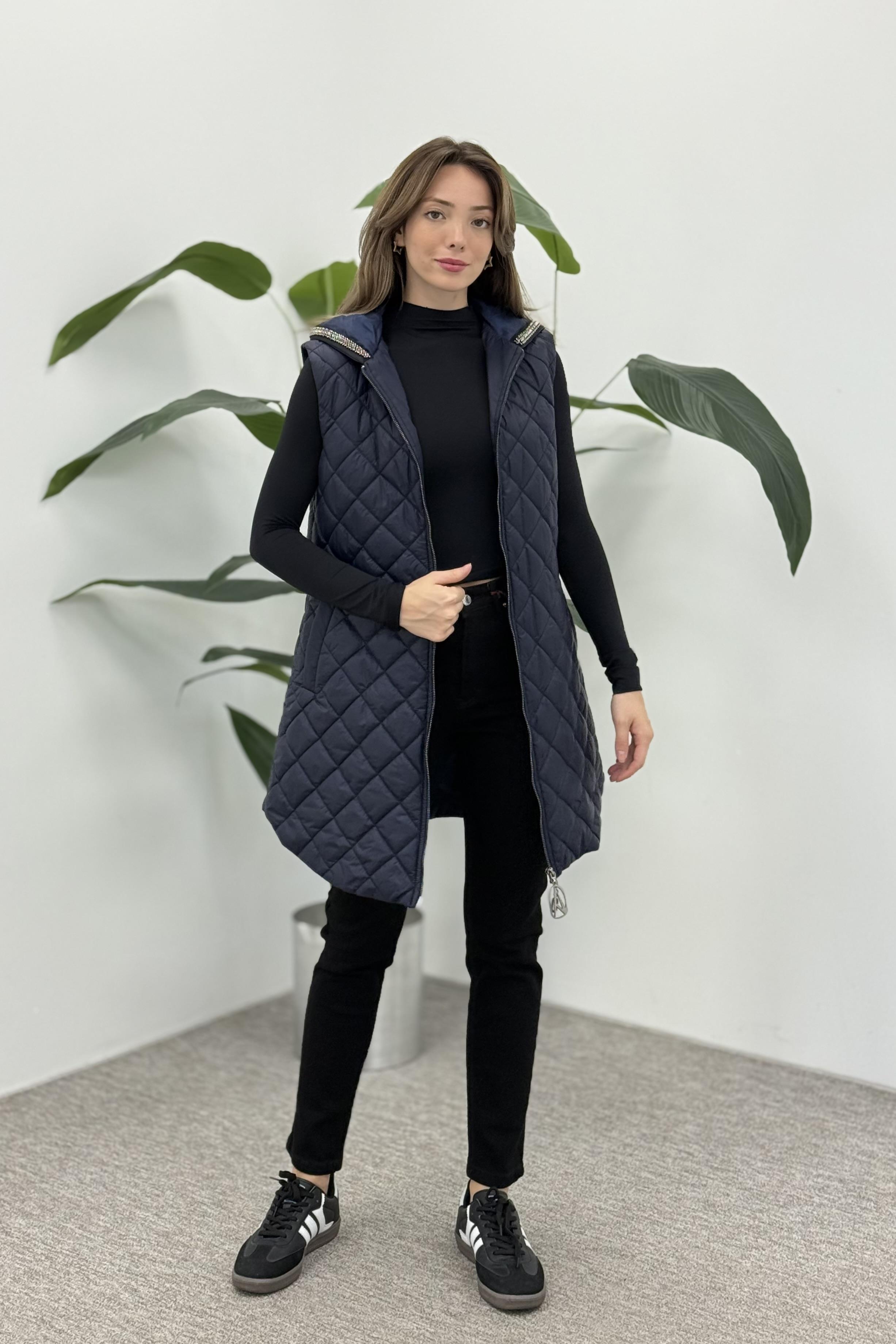 Armine Trend 25KT503 Kapişonu Bonluk İşlemeli Yelek - Lacivert
