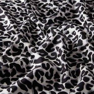 İpekevi 01644 Leopar Eşarp - Siyah