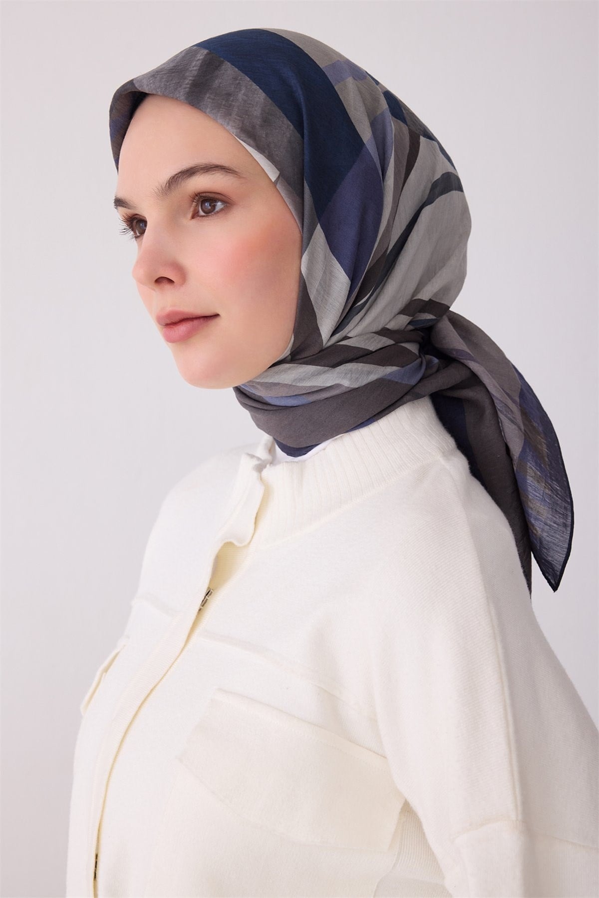 Belli Fresh Rozy Eşarp 3286 - Lacivert
