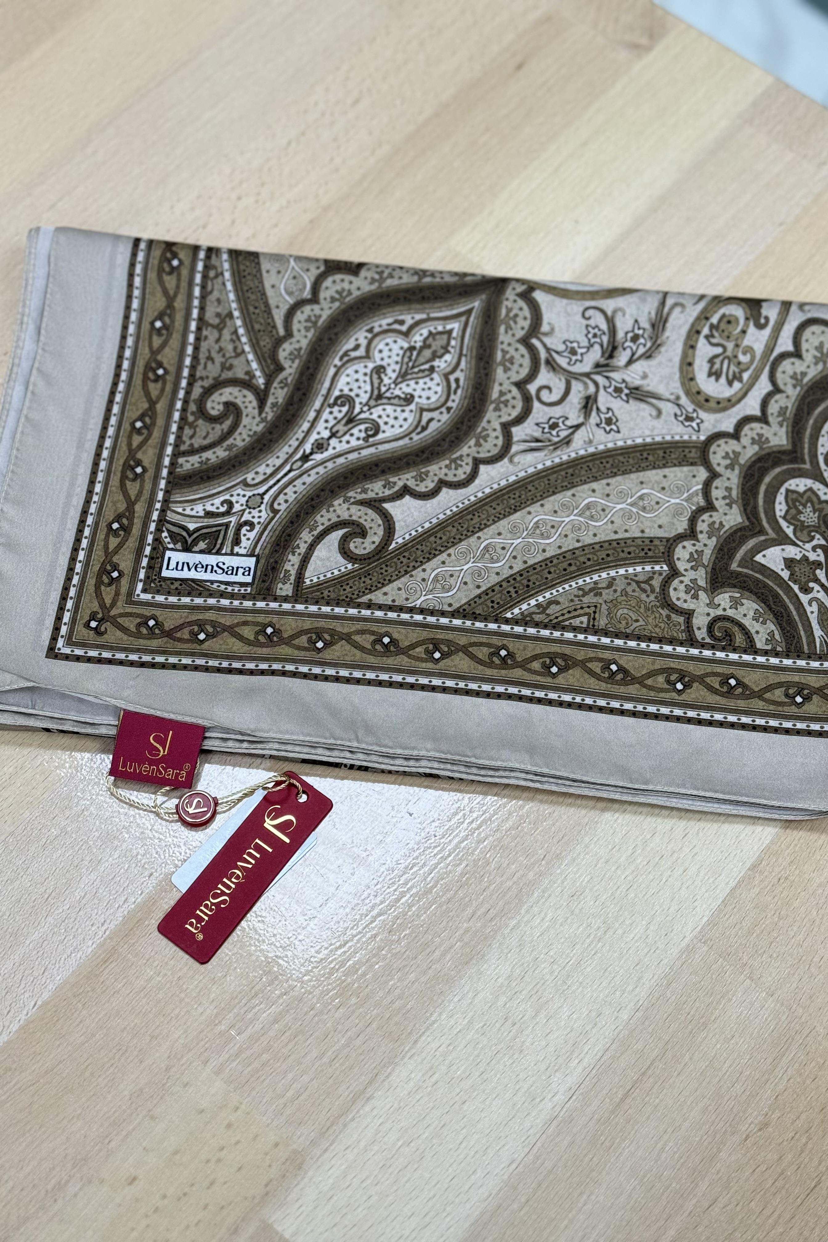 Luven Sara 11842 Hint İpeği Şal - Bej